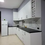 Ejstel Дуррес