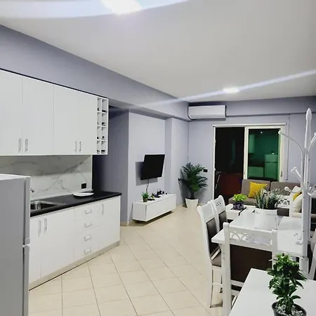 Ejstel Apartment *